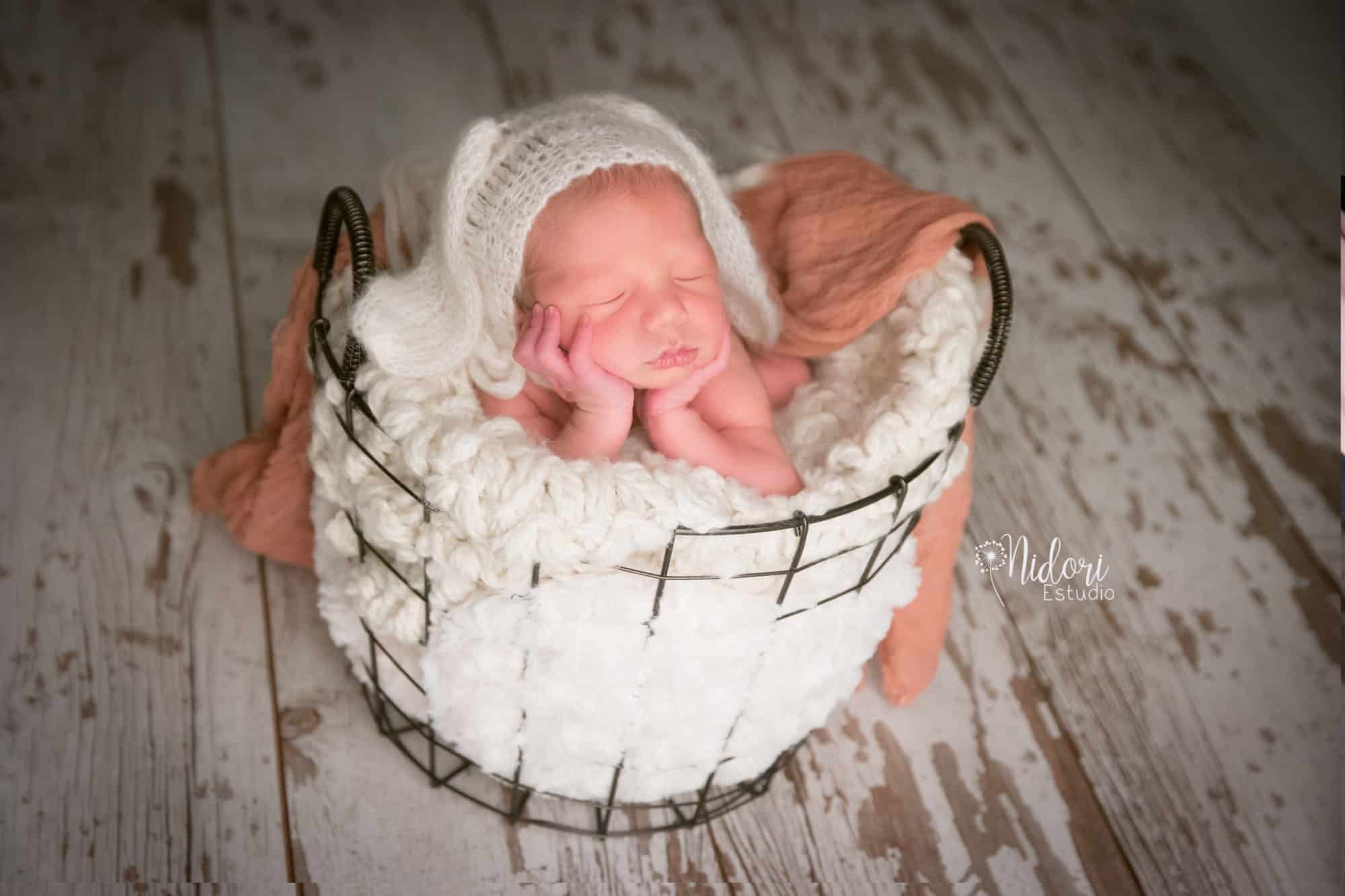 fotosbebe-fotografia-recien-nacido-newborn-bebes-nidoriestudio-fotos-valencia-almazora-castellon-españa-spain-08