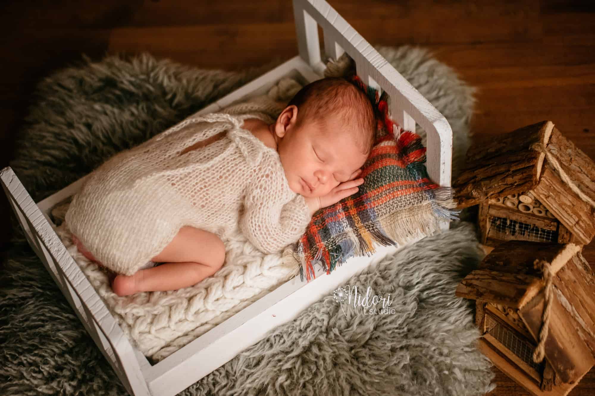 fotosbebe-fotografia-recien-nacido-newborn-bebes-nidoriestudio-fotos-valencia-almazora-castellon-españa-spain-11